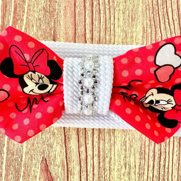 Brand New Handmade Girls White Headband with a Beautiful Matching Minnie Bow - Picture 2 of 2
